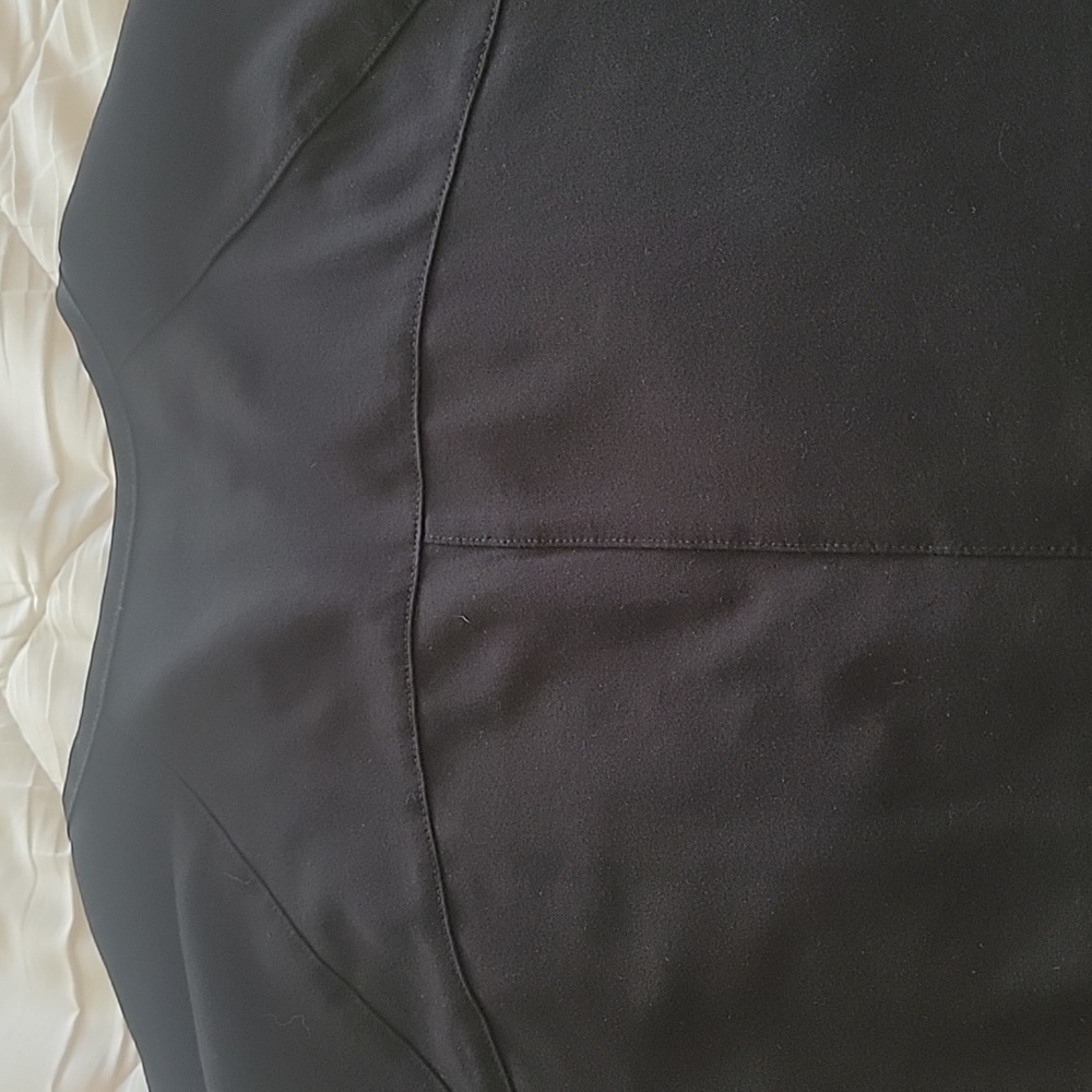 FIGS SCRUB TOP - Picture 8 of 10